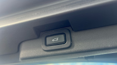 Land Rover Discovery 3.0 D300 R-Dynamic HSE 5dr Auto Diesel Station Wagon